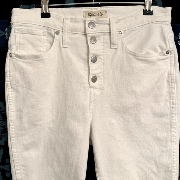 MADEWELL White 10” High-Rise Skinny Crop Jeans: Button-Front Edition - Picture 4 of 9